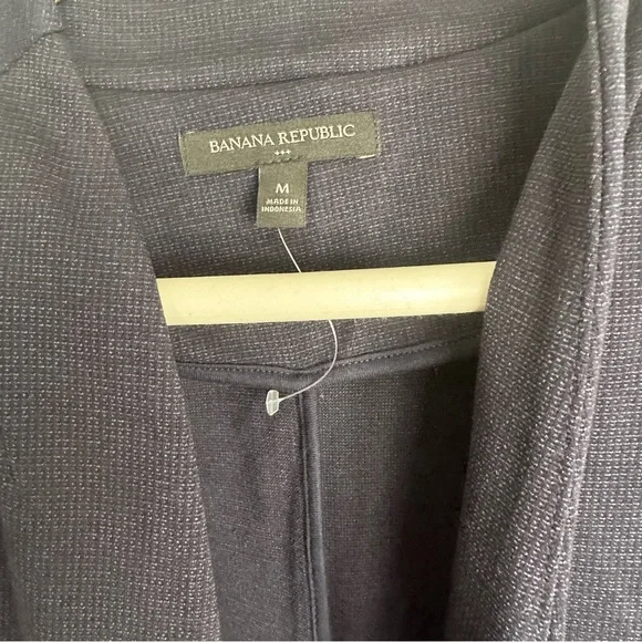 NWOT | Banana Republic textured nailhead blazer, size M - Picture 5 of 6